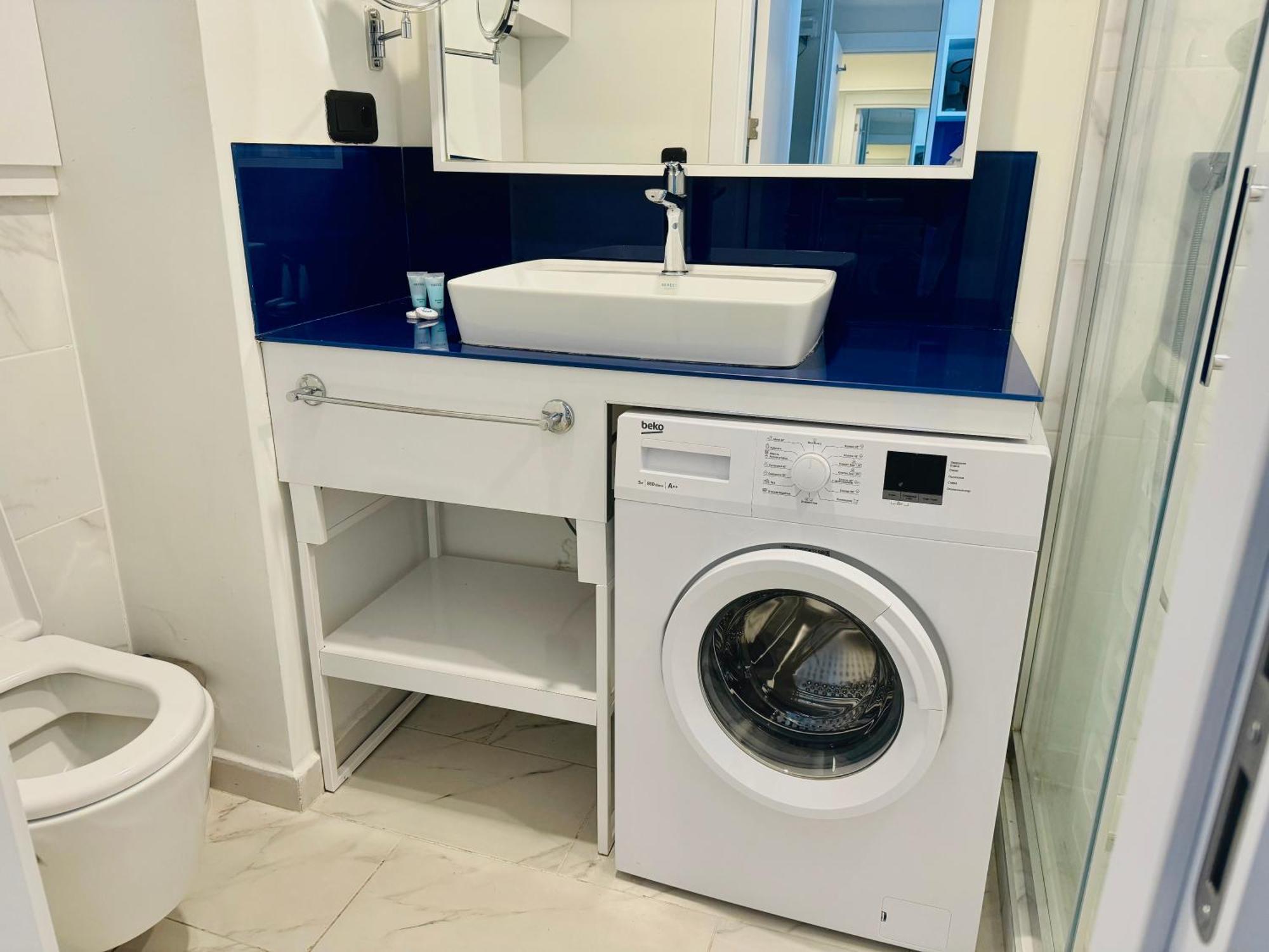 Lux Apartaments Batum Dış mekan fotoğraf