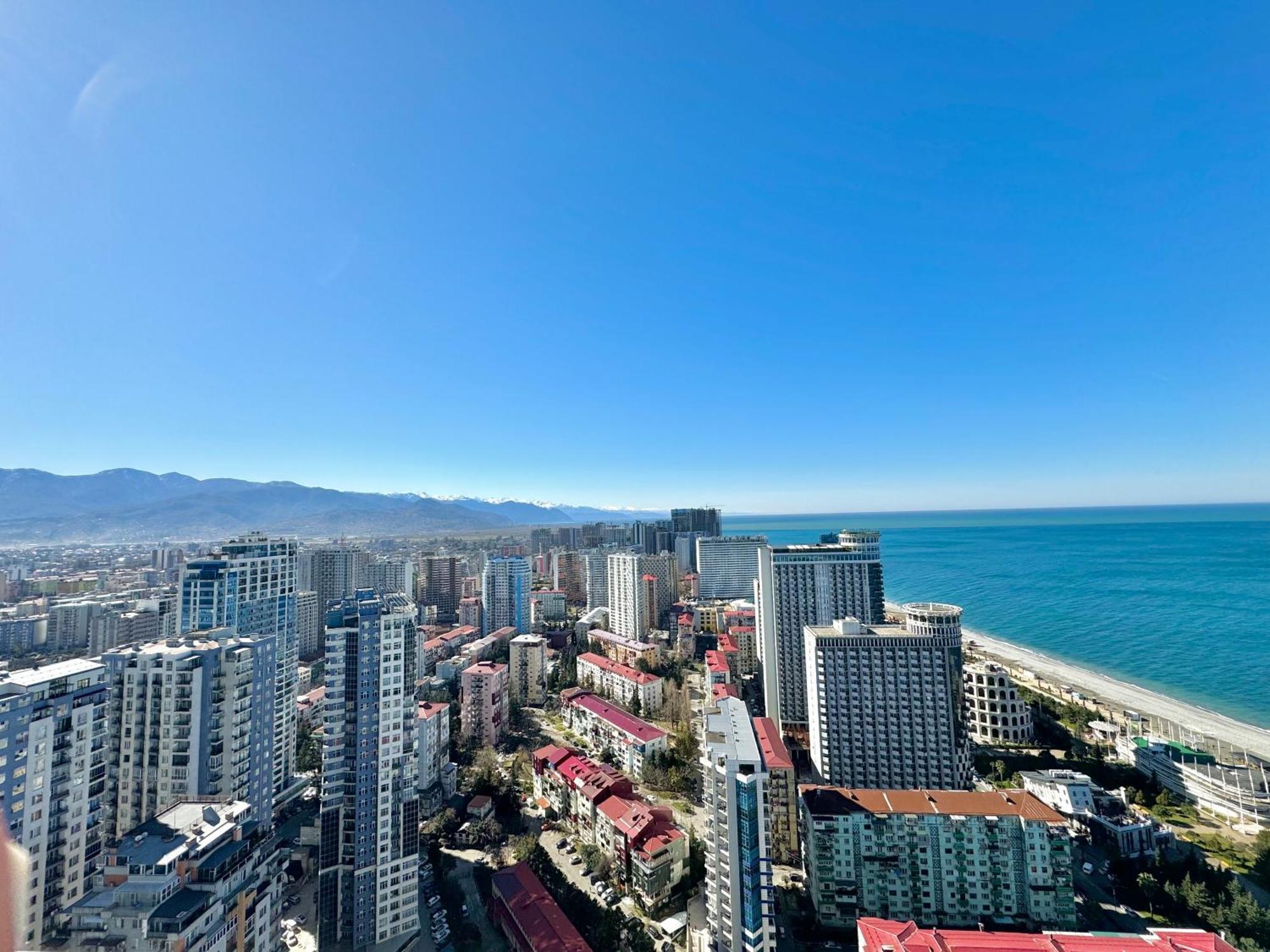 Lux Apartaments Batum Dış mekan fotoğraf